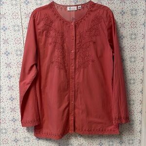 Denim & Co Women's Red Embroidered Top button down size Large